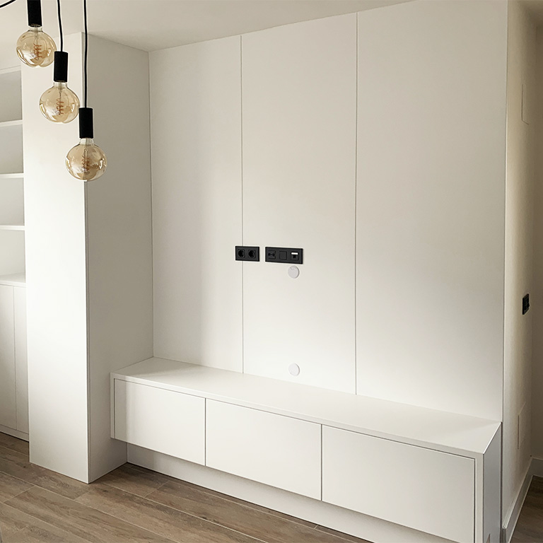 mueble-tv-panelado-trasera
