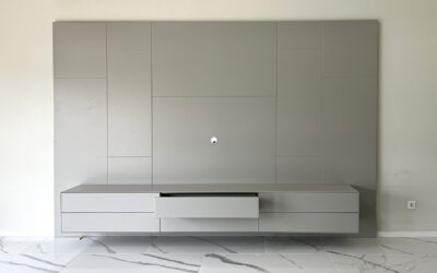 Mueble gris mínima expresión