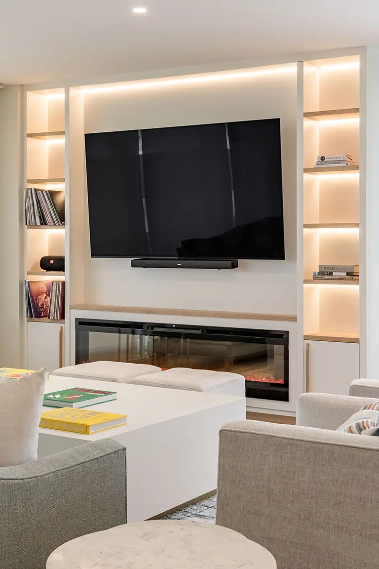 Móculo para TV suspendida