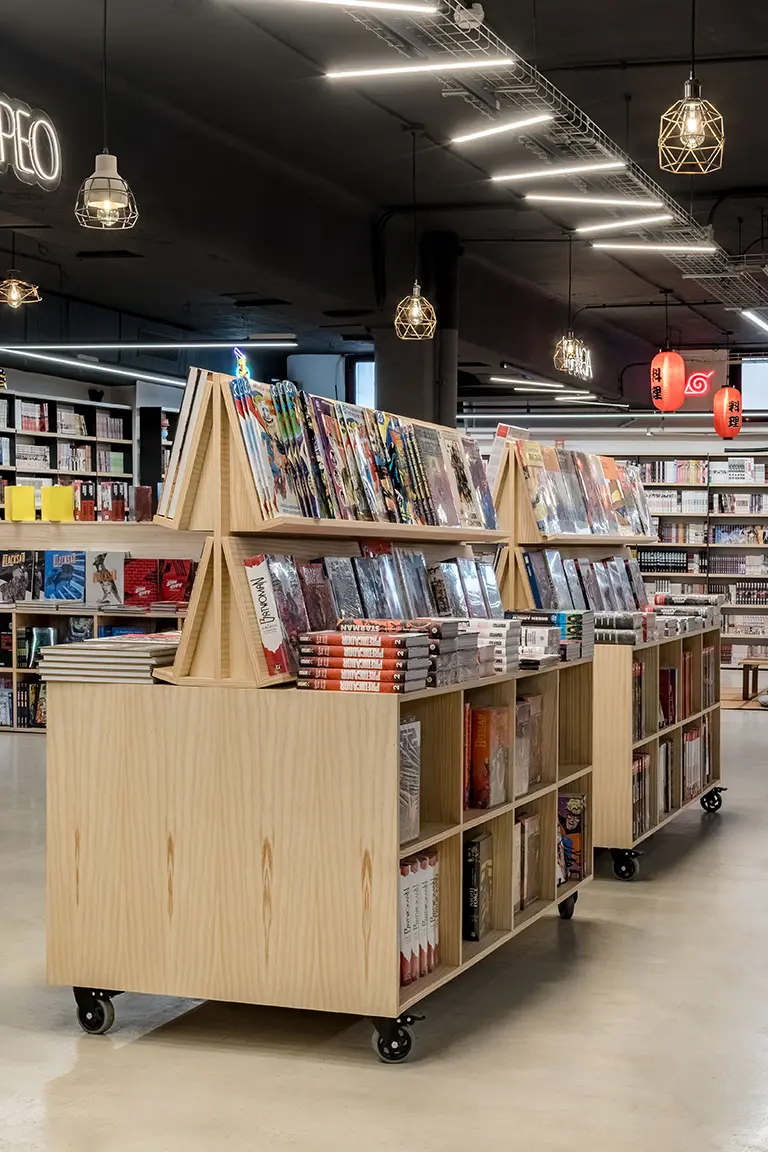 tienda de cómics TOMOS Y GRAPAS