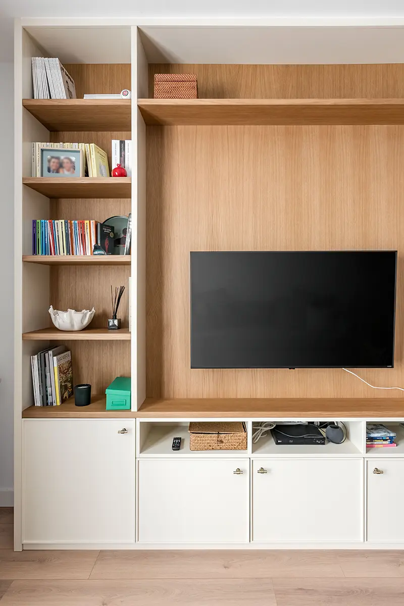 Módulo para TV en la librería